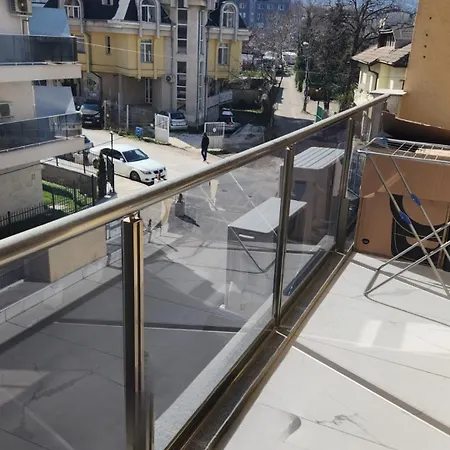 Zen Lodge, With Private Parking Next To Paradise * Sofie