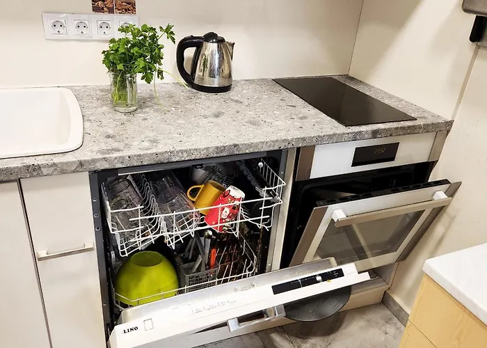 Zen Lodge, With Private Parking Next To Paradise * Sofia